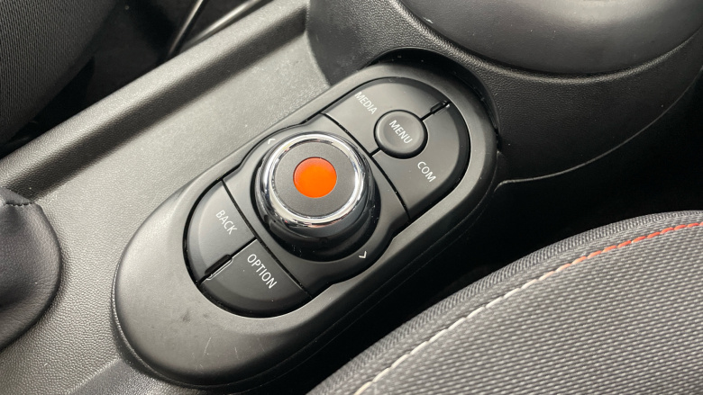 MINI Hatchback 1.5 Cooper II 3dr Petrol Hatchback